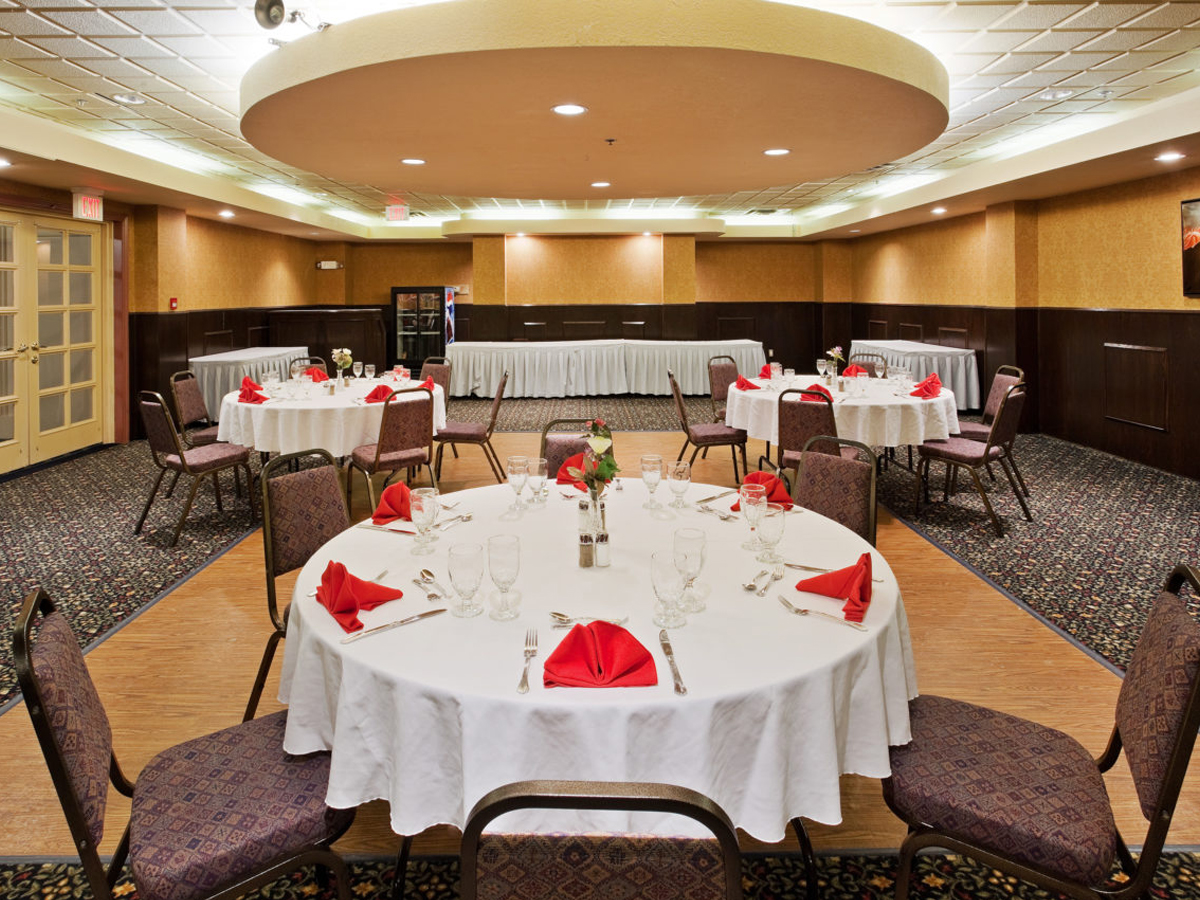 Banquet Center at Holiday Inn Hinton